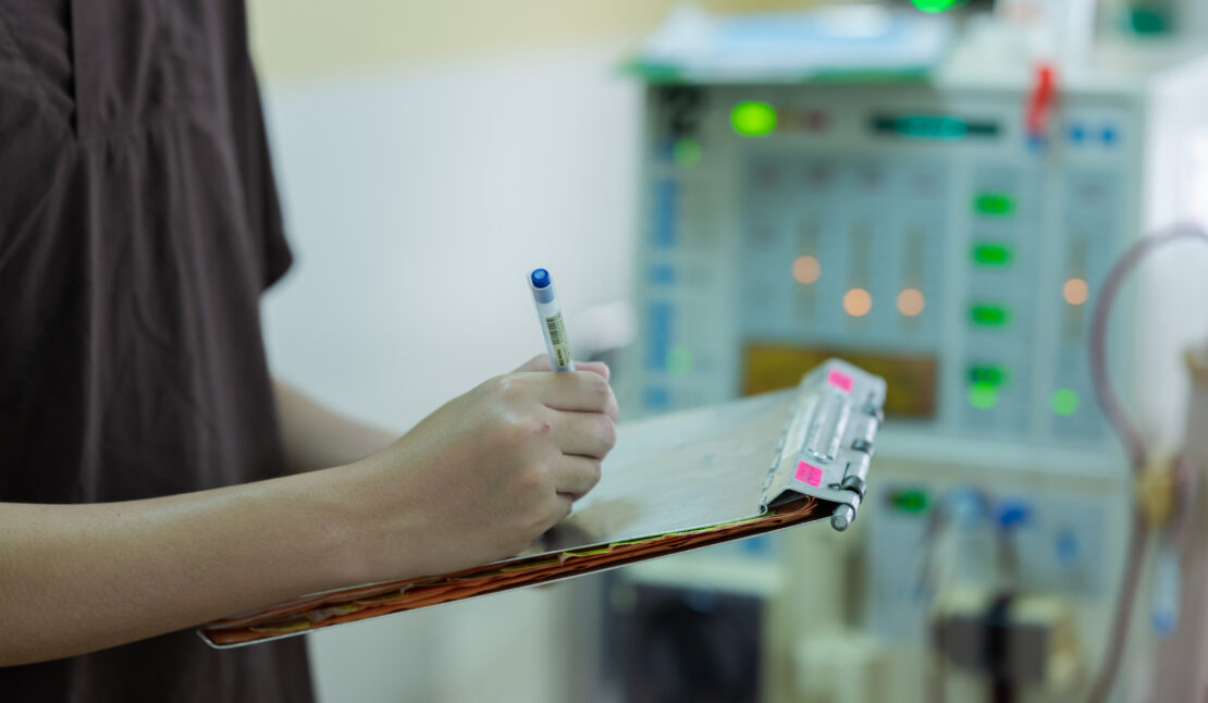 Clinician writing workflow documentation